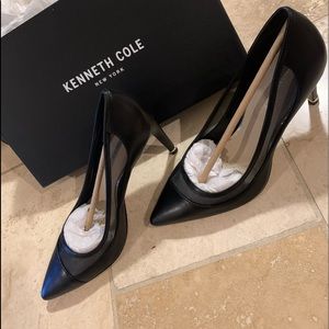 NEW! Kenneth Cole heels